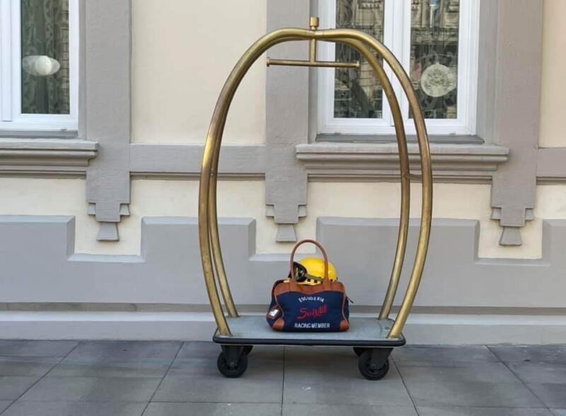 Suixtil navy blue track helmet bag